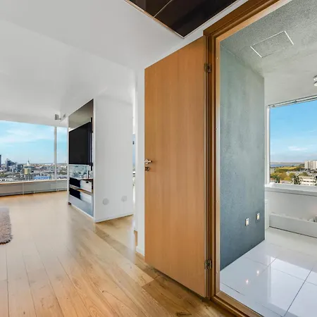 High-rise Panoram View Ultra Luxury Apartman *