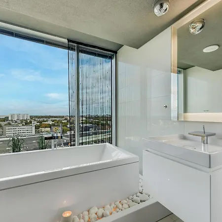 High-rise Panoram View Ultra Luxury Lejlighed *